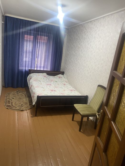 мягке розкладне крісло