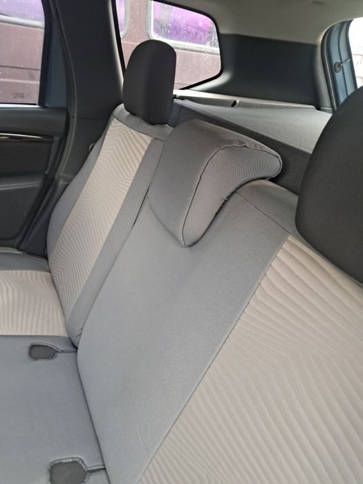 Продам чехли на Дачію дастер