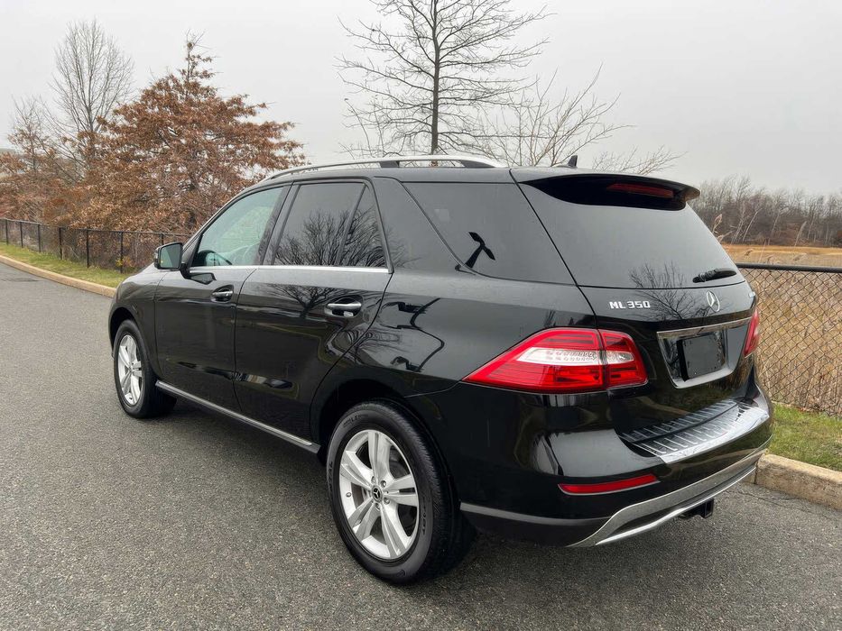 Mercedes-Benz M-Class ML 350 BlueTEC 4MATIC      2013