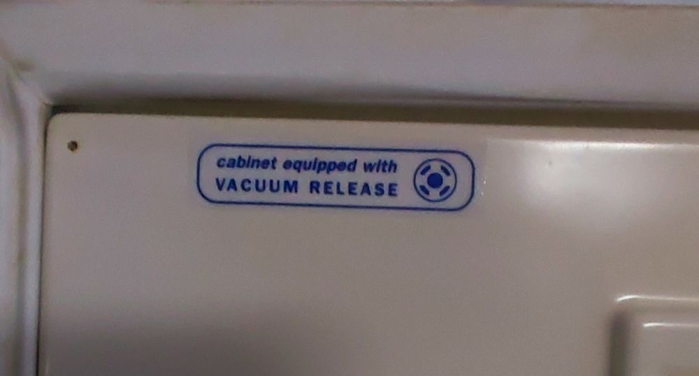 Arca vertical Electrolux