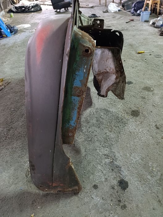 Продам крила і обліцовку ЗІЛ 130