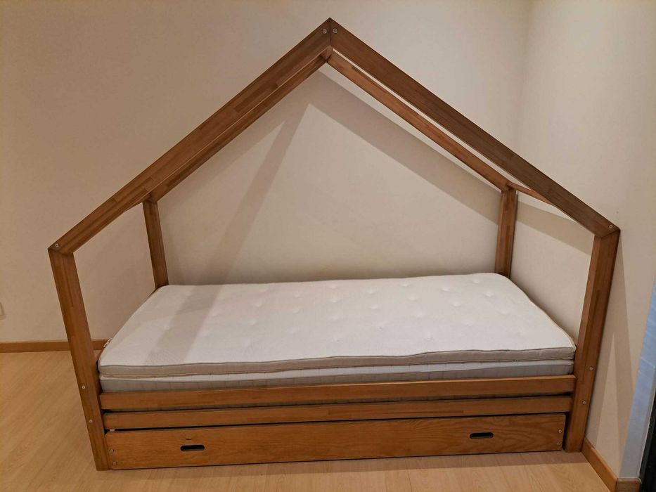 Cama Cabana para criança MonLitCabane com Cama Gancho + 3 Colchões Incluídos