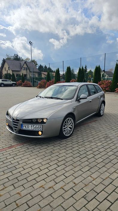 Alfa Romeo 159
