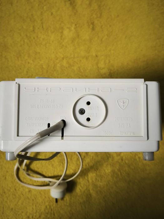 Стабілізатор напруги Україна -2.