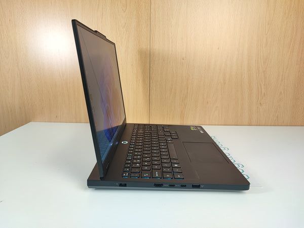 Gaming Legion Pro 5 Ryzen 9 8945HX 32GB Ram 1TB NVMe Nvidia 5070