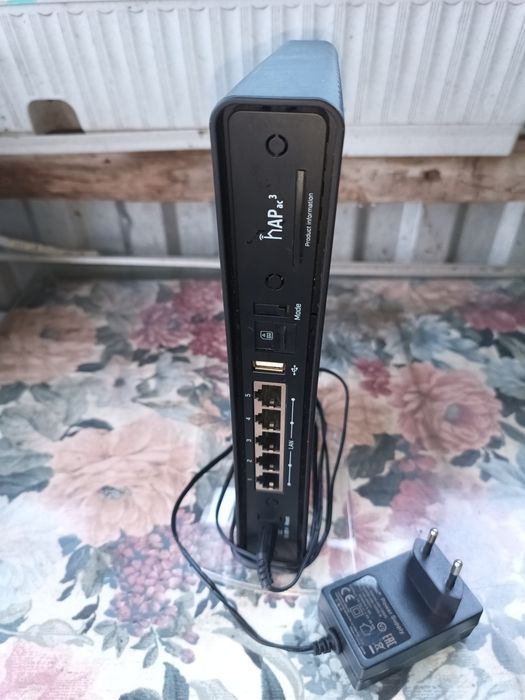 Продам   Mikrotik hAP-ac3-LTE6-kit