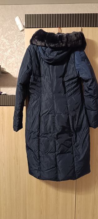 Пуховик у відмінному стані