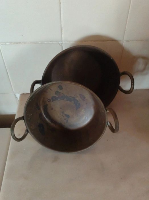 Tachos em bronze