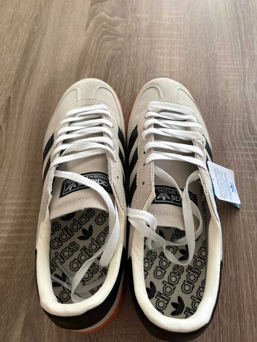 Nowe buty Adidas handball spezial rozmiar 45 1/3