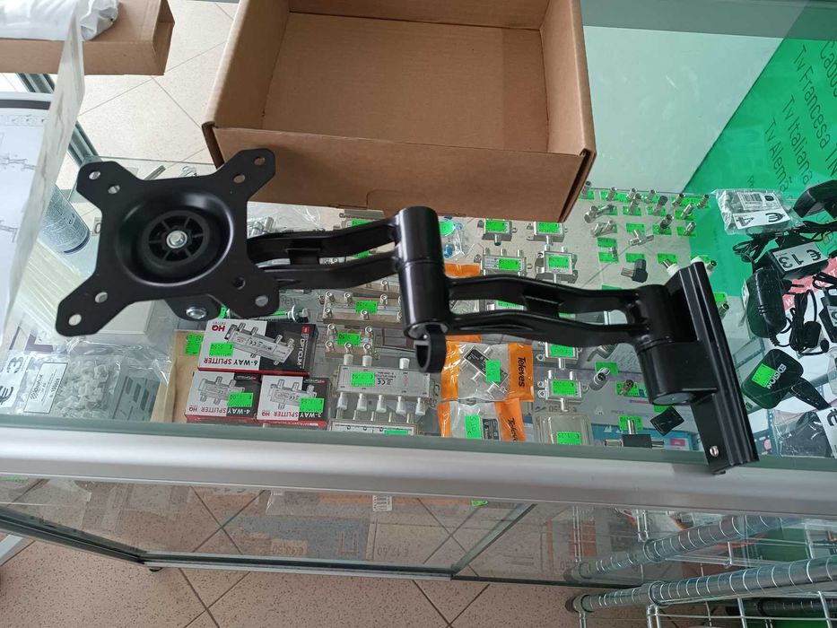 Suportes LCD Preto – 2 Braços – Até 30Kg – IDEALSAT SV0171 e SV0166