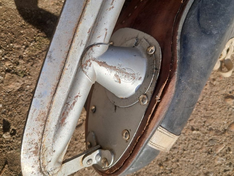 Łyżwy 40 Stare PRL Polar Herold rozm 7 skóra Old School wystrój Loft