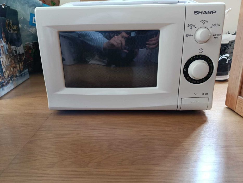 Microondas, Sharp