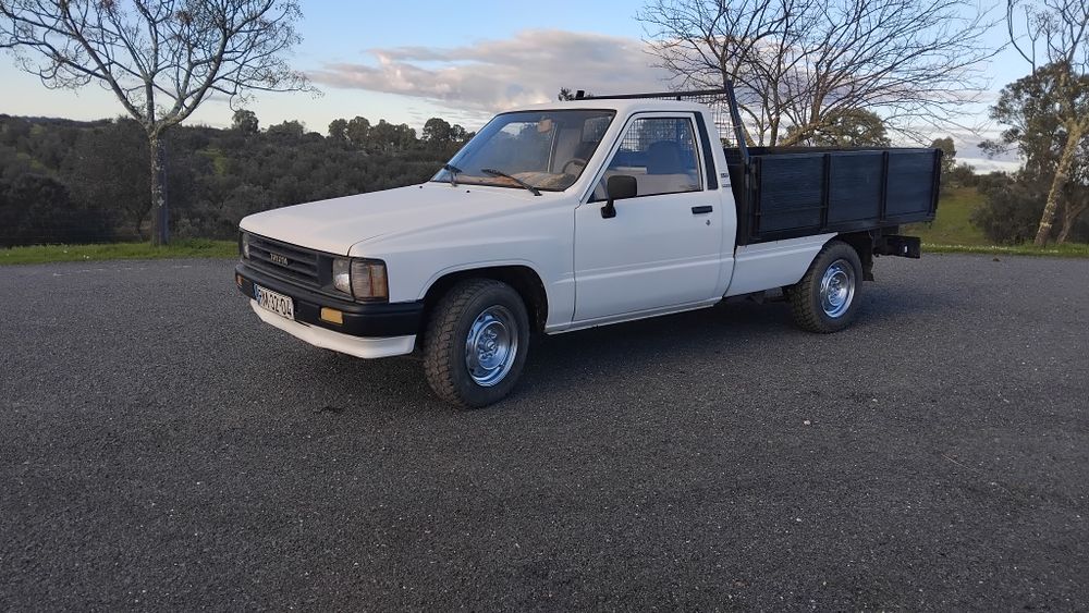 Toyota hilux 2.4D 4x2