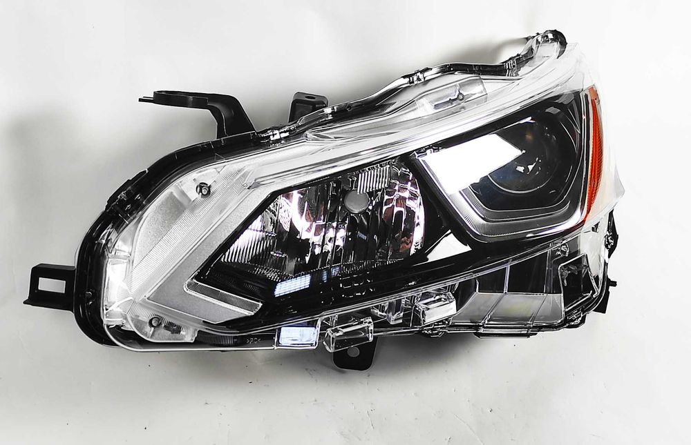 Nissan Altima 2019 2020 2021 фара