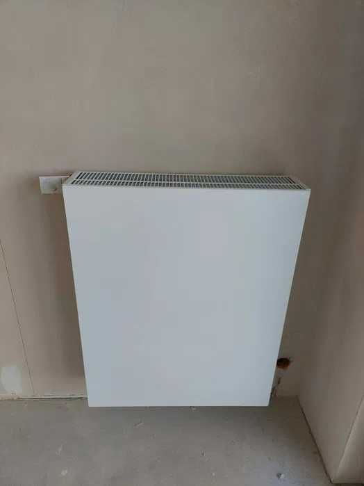 3 grzejnik parada  radson płytowy