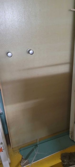 Drzwi szklane  do prysznica wraz  z ramą