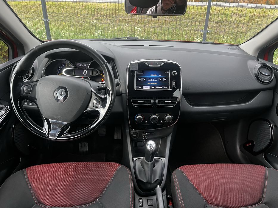 Renault Clio IV udokumentowany przebieg