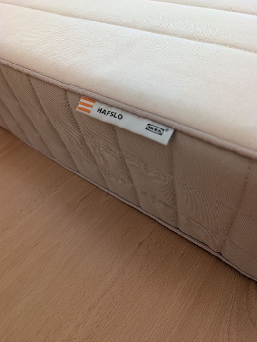 Colchão IKEA em bom estado 140x200