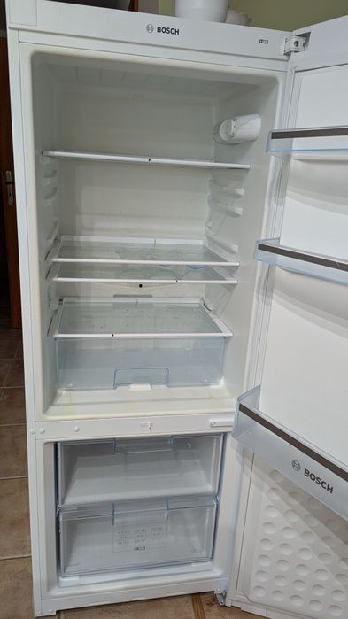 Sprzedam lodówkę Bosch