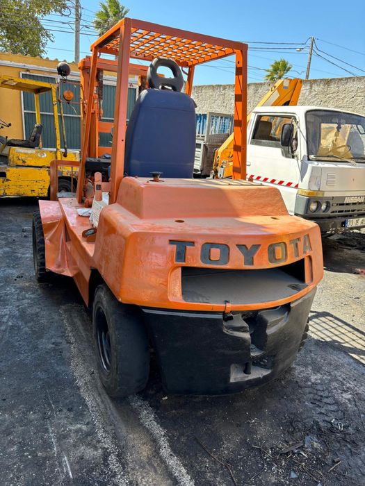 Empilhador Toyota 3.5