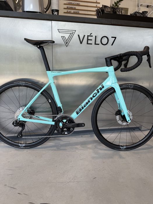 Szosa Bianchi Specialissima Comp Shimano 105 Di2 57cm