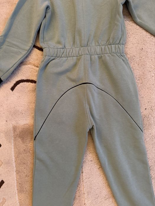 Комбенізон на дівчинку р.140