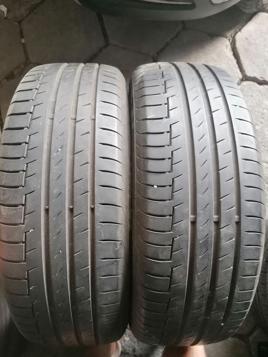 225/60/18 Continental