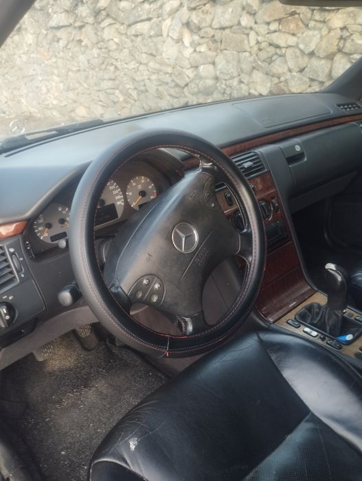 Mercedez Benz é 220  2200cdi