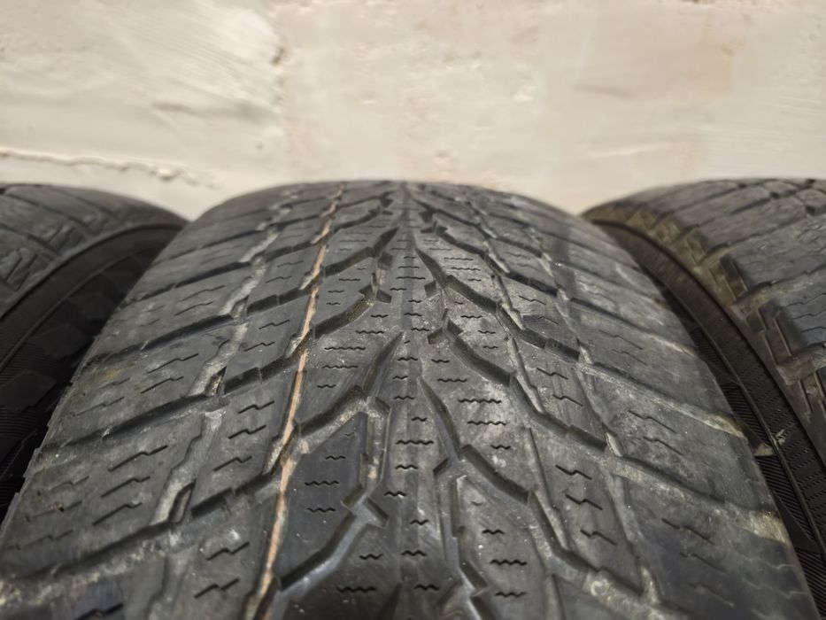 Зимові шини 195/65 R15 Nokian