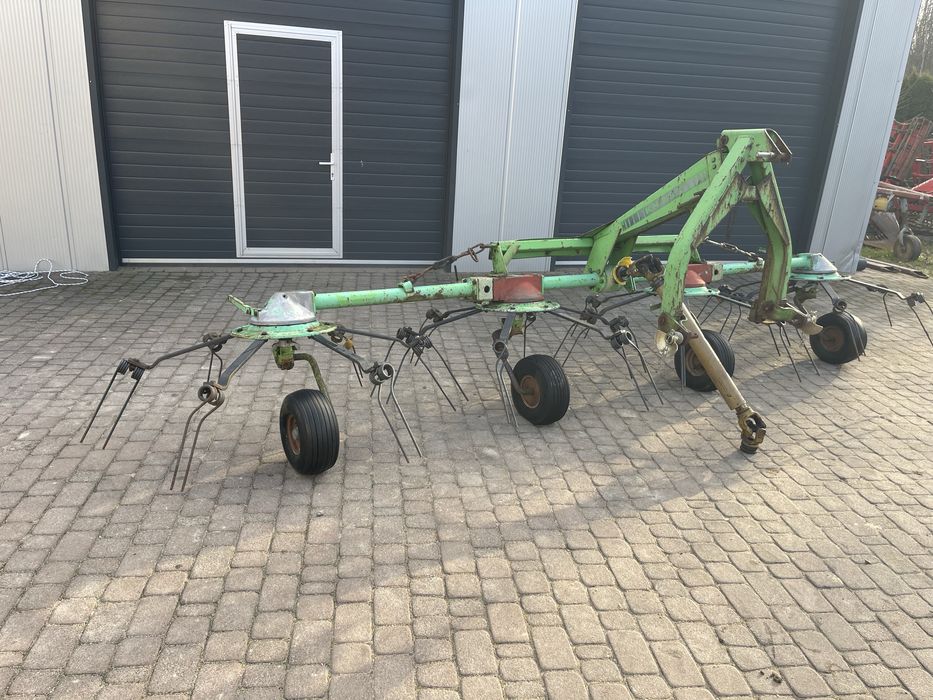 Przwtrzasarka DEUTZ FAHR KH2.52