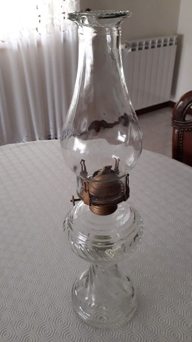 Candeiro a petróleo