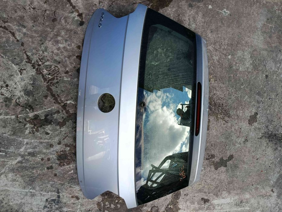 Porta / tampa da mala VOLKSWAGEN Polo (AW1)