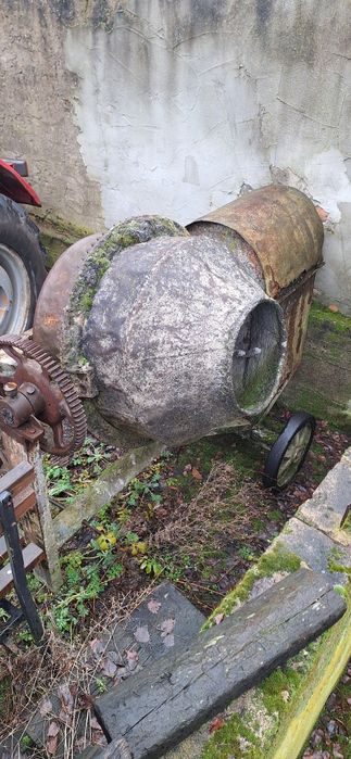 Betoniarka 250l. Tanio sprzedam.