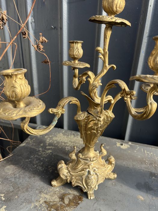 Бронзові підсвічники