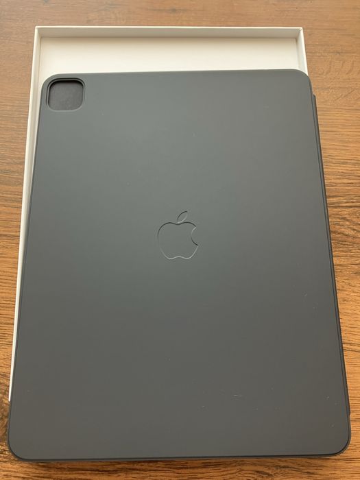 Чехол Apple Smart Folio iPad Pro 13-inch (M4) Black MWK33