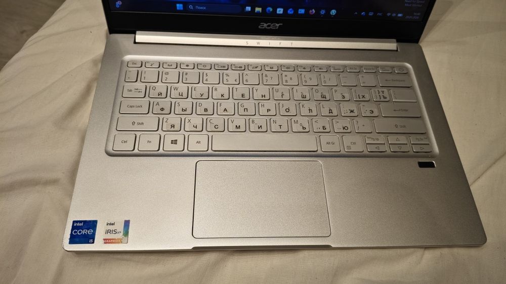 Acer Swift 3  Intel i5  16 gb ram