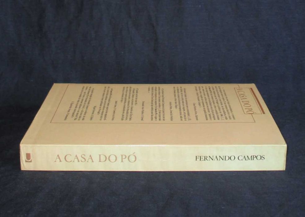 Livro A casa do Pó Fernando Campos Difel