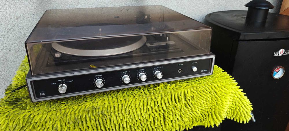 gramofon dual hs132 na 1234
