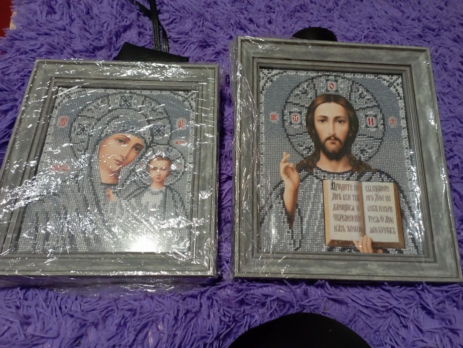 Продам ікони вишиті бісером