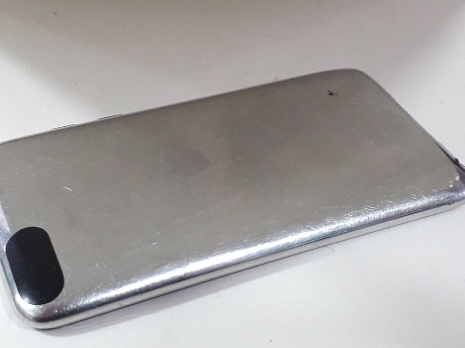 Apple iPod А1288,  A1238 "8gb"