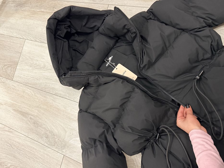 Пуховик новий від бренду Alisaline | Estro