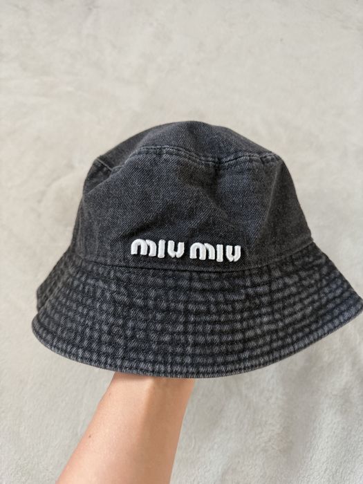 Bucket hat kapelusz czapka jeansowa dżinsowa Miu miu czarna