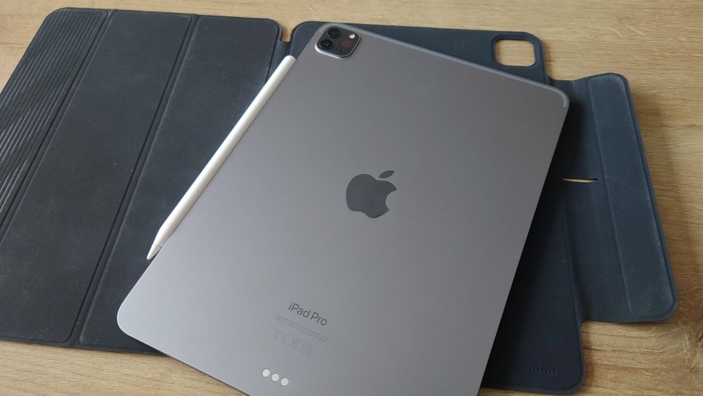 Apple iPad pro 11" 128GB M2 A2759 + akcesoria