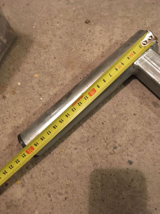 uchwyt do anteny kątowy z obejmami