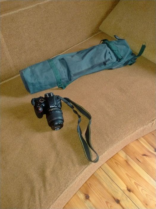 Дзеркальний Фотоапарат Nikon D5 + штатив