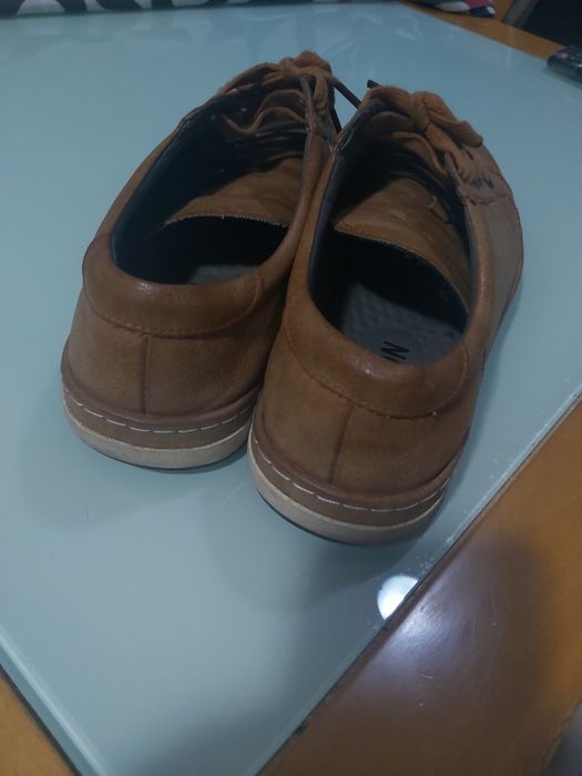 Sapatilhas de homem tamanho 43