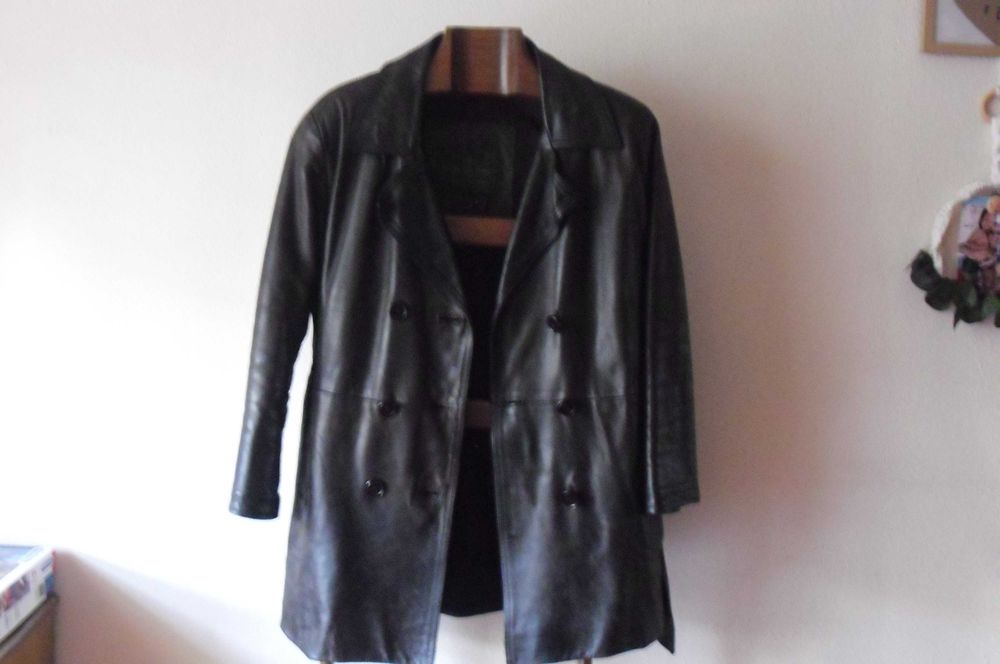 Casaco couro castanho