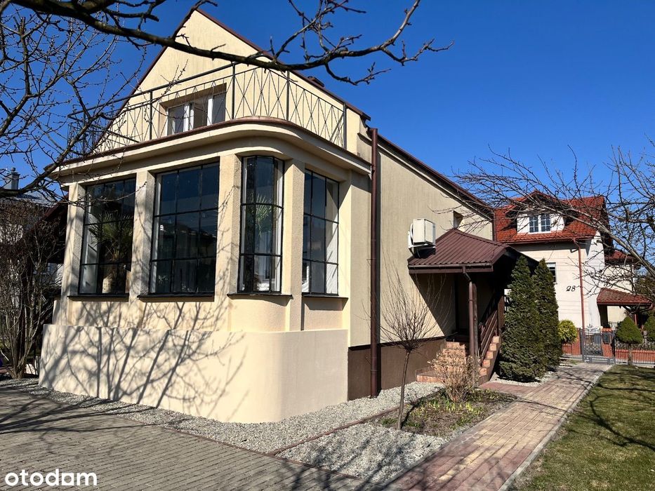 Dom z ogrodem zimowym | centrum Kolbuszowej | działka 8,5 ar