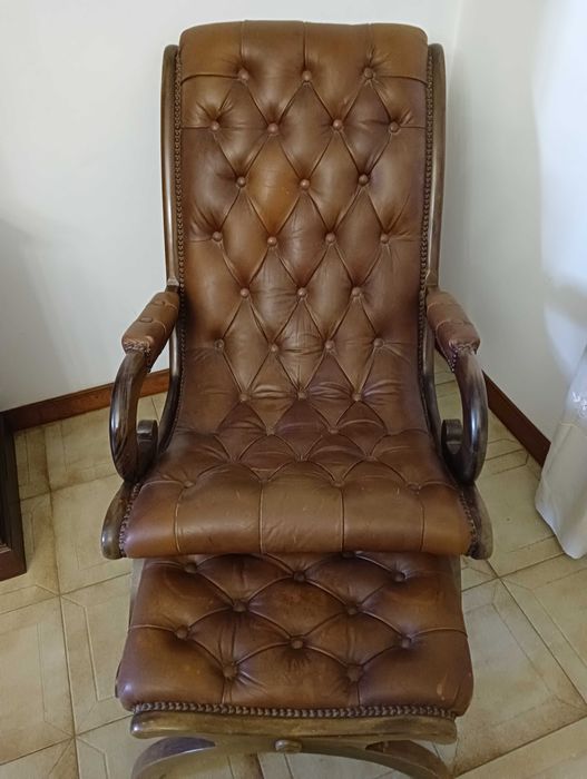 Cadeira de baloiço com banco