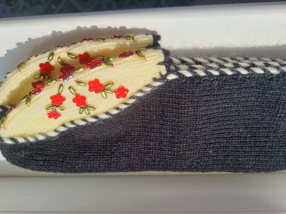 Нові вовняні тапочки носки ручної роботи